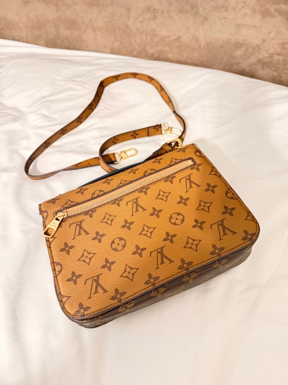 Two-Tone Flap Crossbody in Brown and Tan - Picture 2 of 6